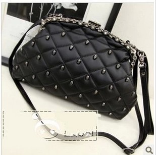 Bags 2014 women s plaid bag skull rivet day clutch shoulder bag women s bag 1