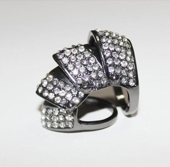 Hotselling rhinestoned crystal hip hop chevron knuckle ring size 7 1
